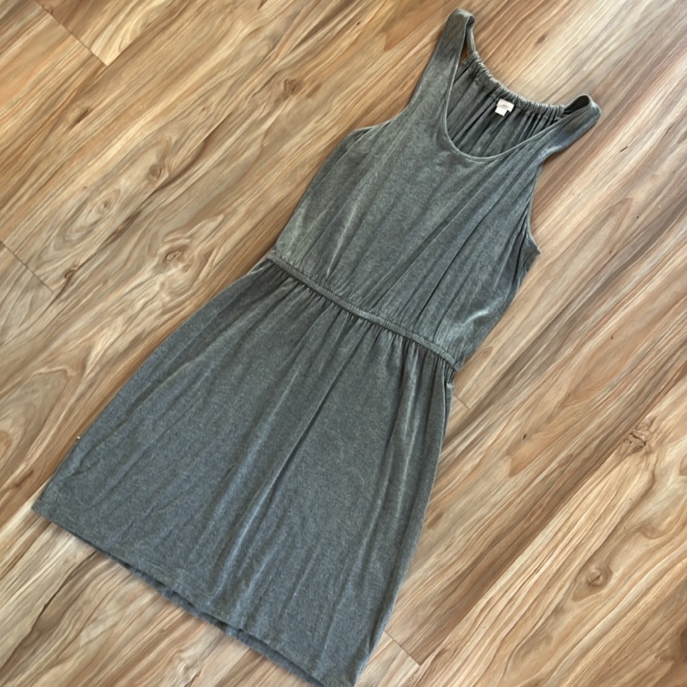 3/$20 GAP rouched t-back dress